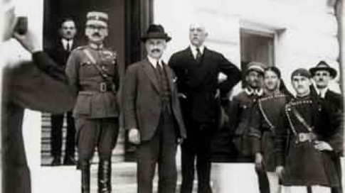 Πάγκαλος φούστες