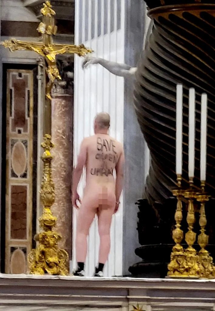 γυμνός άνδρας Καθολική εκκλησία Άγιος Πέτρος Ουκρανία