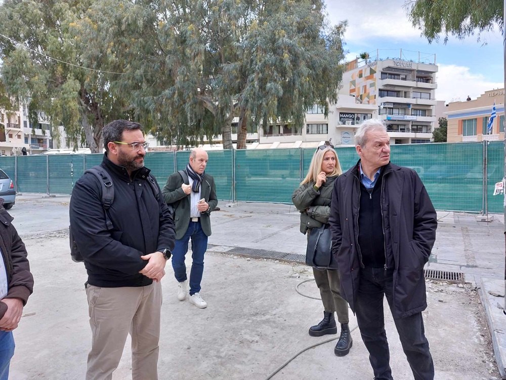 Καλοκαιρινός πλατεία Ελευθερίας