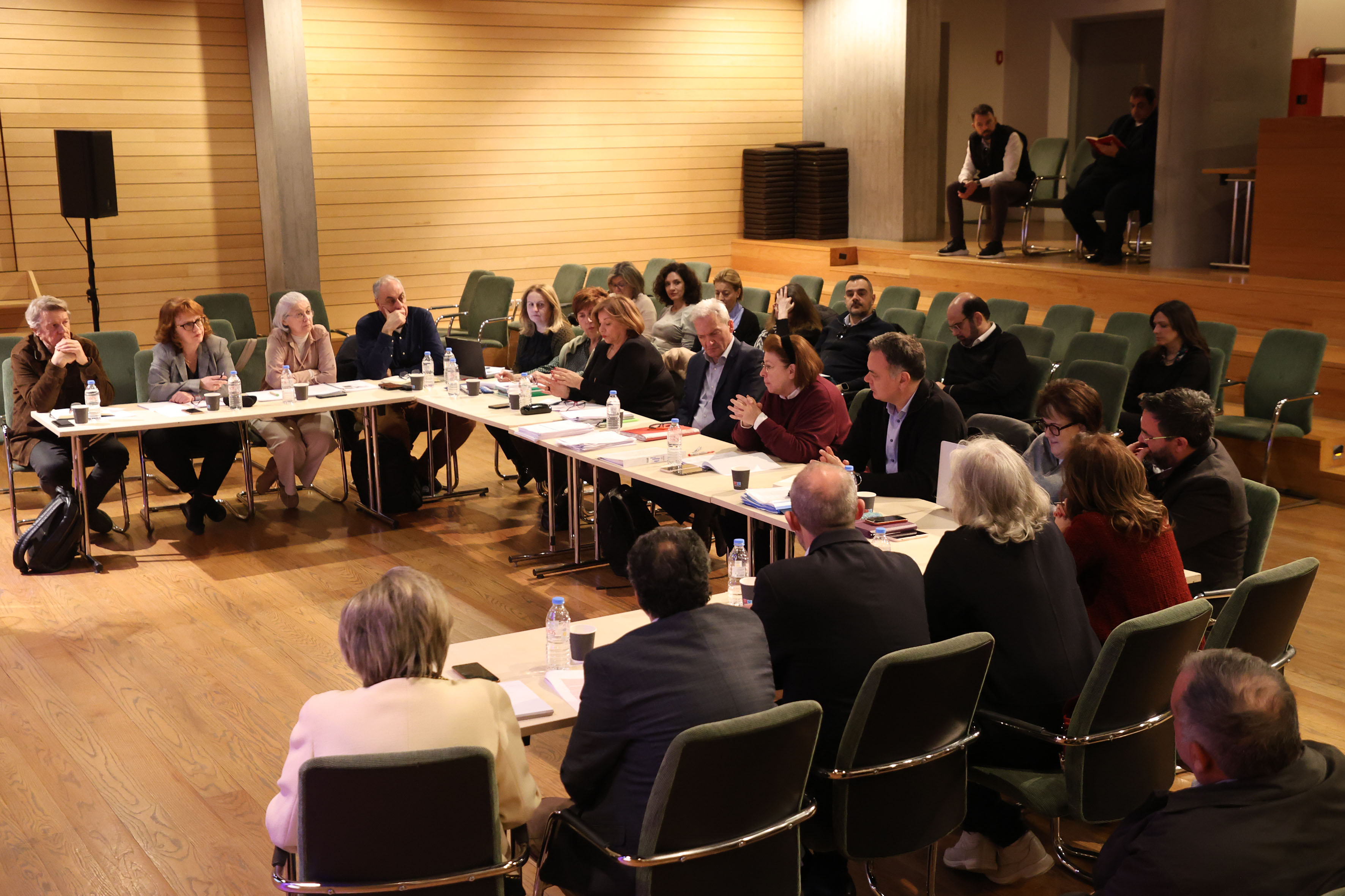 Καλοκαιρινός Μενδώνη