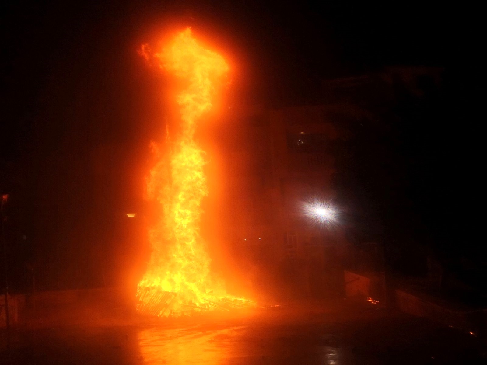 Καμίνια Ανάσταση