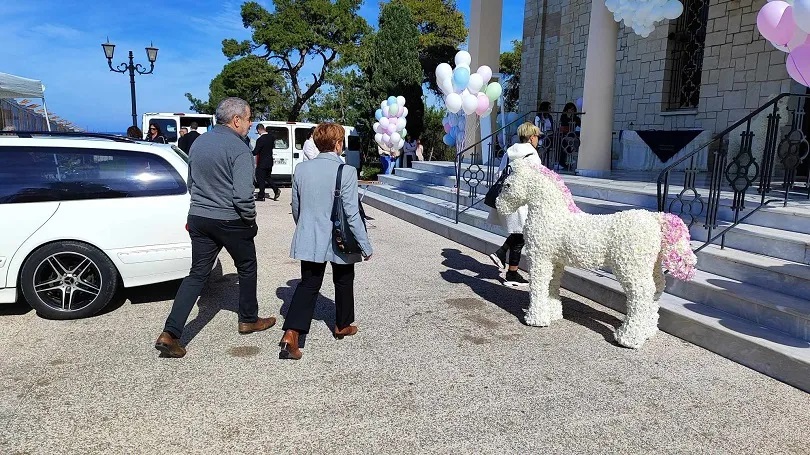 Κηδεία Ραφαέλας Πιτσικάλη