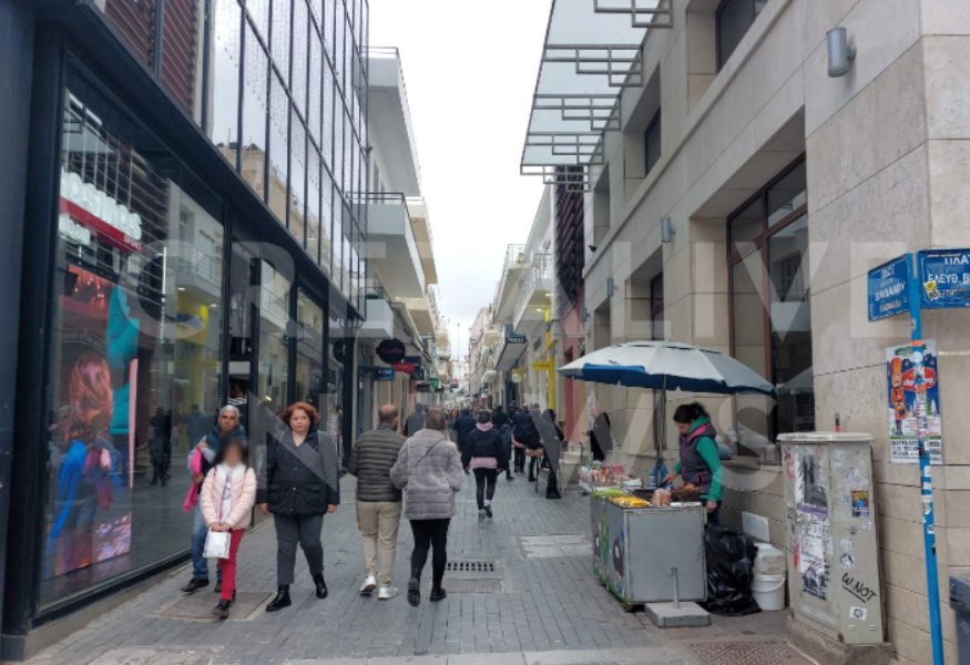 Ανοικτά τα καταστήματα στο Ηράκλειο - Υποτονική η κίνηση - Δείτε φωτογραφίες