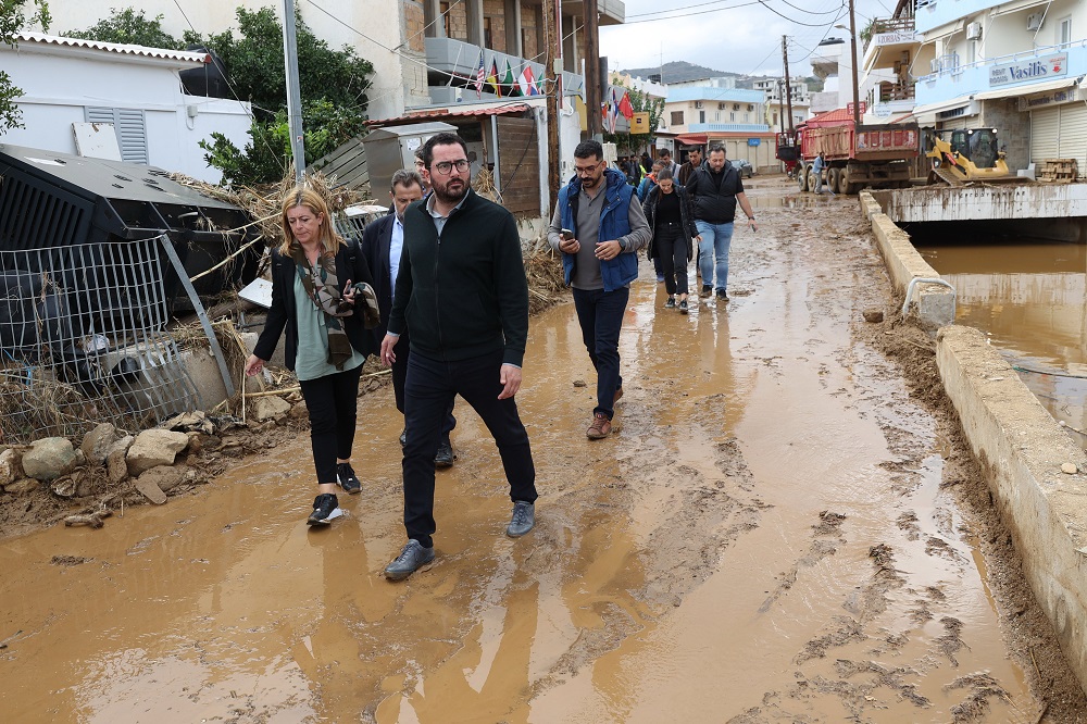 Αγία Πελαγία κλιμάκιο ΠΑΣΟΚ