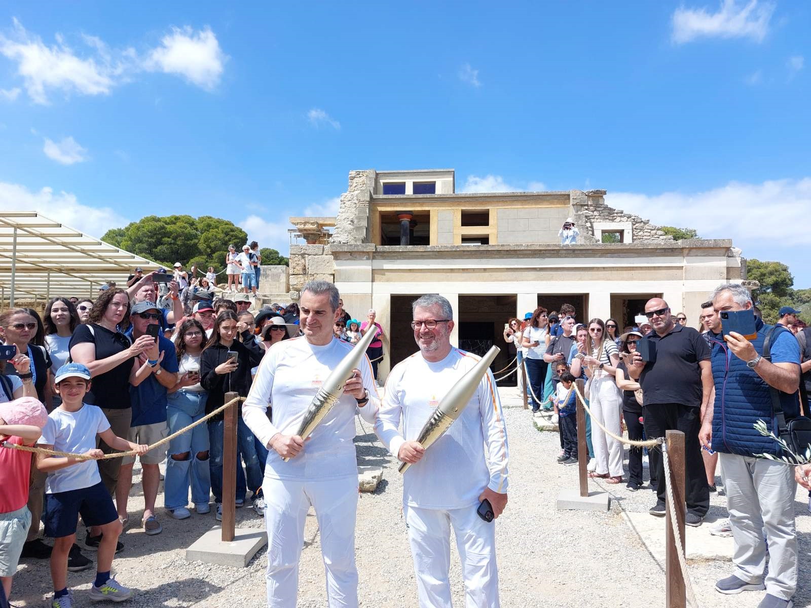 Ολυμπιακή φλόγα Ασλανίδης Παπουτσάκης 