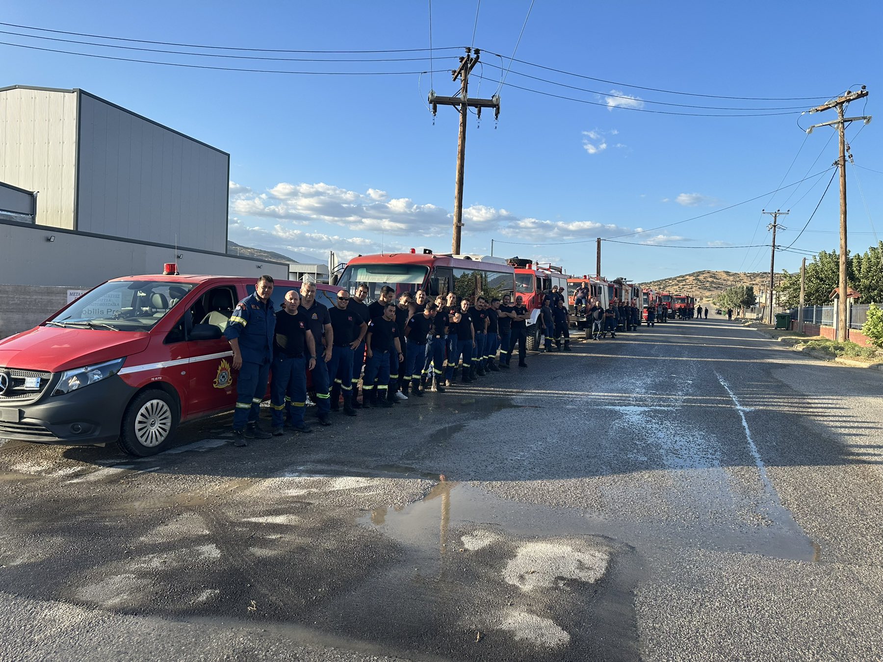 kritikoi pyrosvestes 12