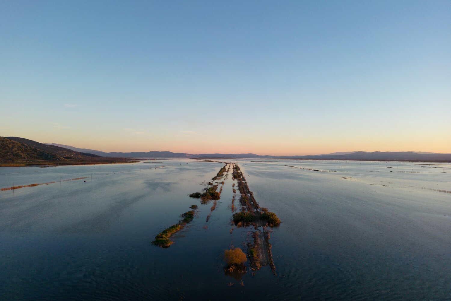 Λάρισα: Εκεί όπου όλα παραμένουν καλυμμένα από το νερό