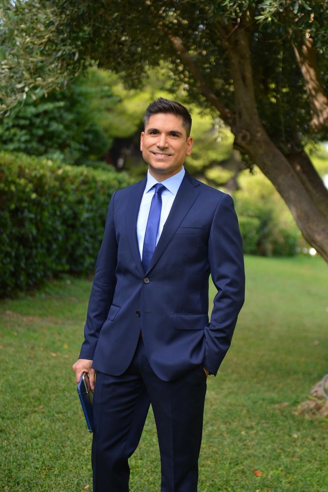 Κώστας Λασκαράτος