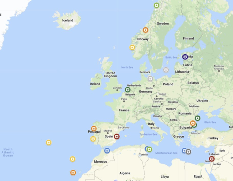 Περιοχές που θα αναπτυχθούν τοπικά ψηφιακά δίδυμα της θάλασσας από το ILIAD. Το κάθε τοπικό ψηφιακό δίδυμο θα έχει και διαφορετική θεματική έμφαση, όπως ενέργεια, βιοποικιλότητα, υδατοκαλλιέργειες. Της Κρήτης θα έχει έμφαση στην ωκεανογραφική πρόγνωση και θαλάσσια ρύπανση.