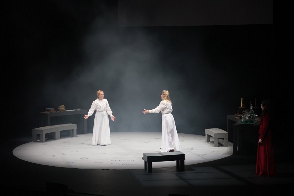 Παράσταση μαθητές