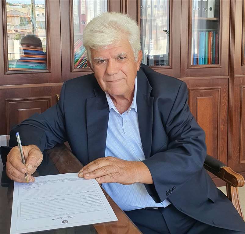 Nικος Μαρκάκης