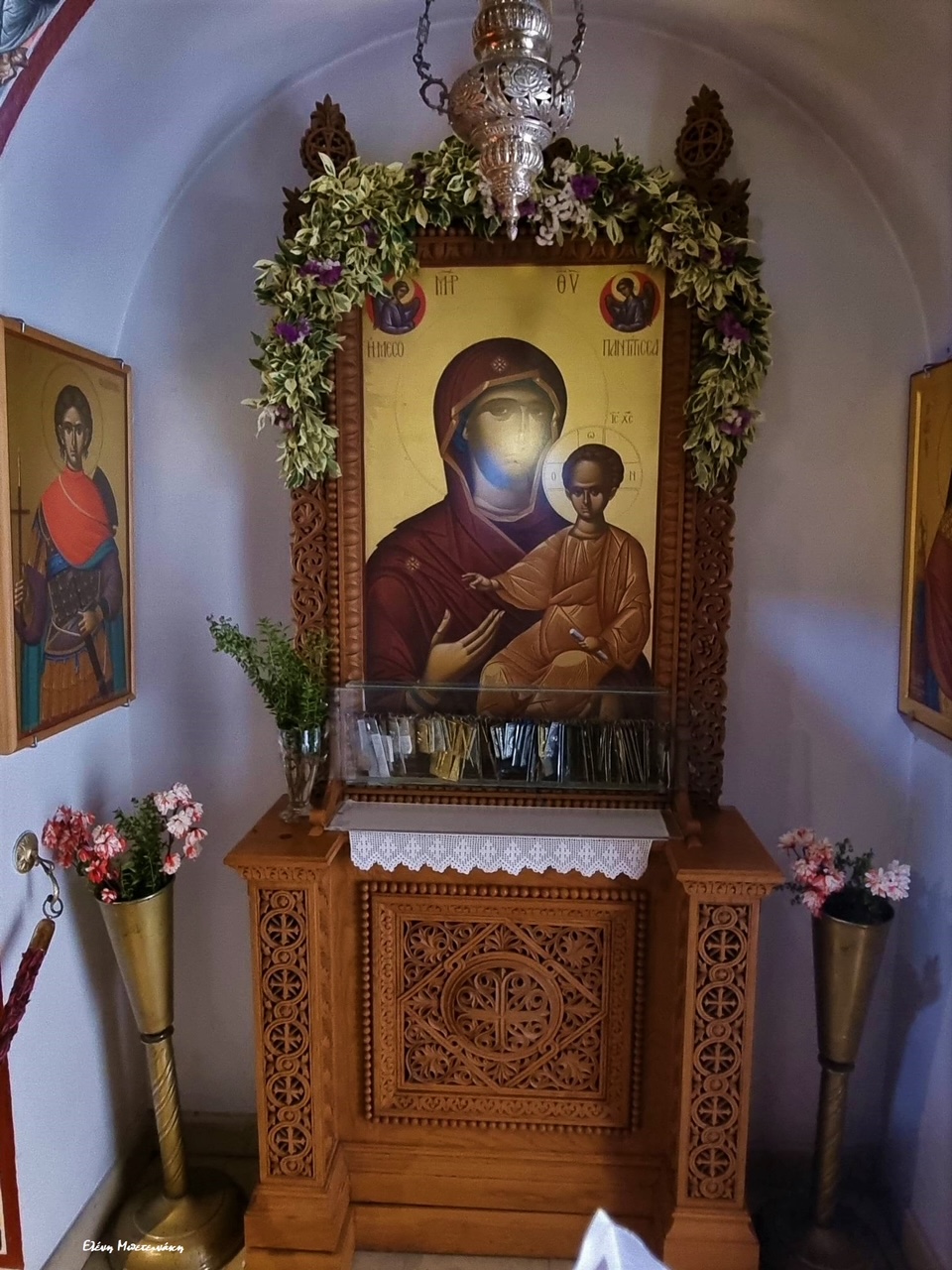 Μεσοπαντίτισσα