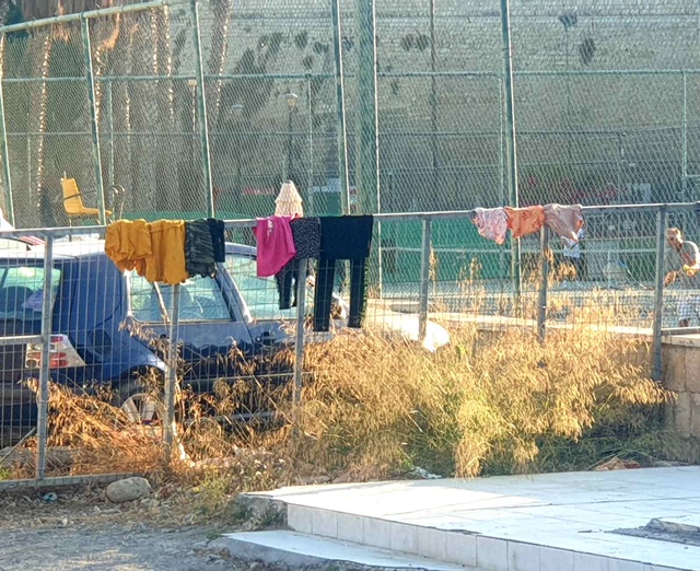 τσιγγάνοι τείχη