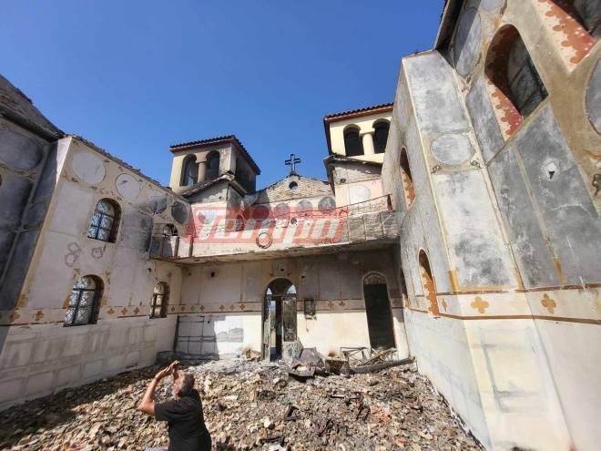 Ηλεία: Κάηκε ολοσχερώς ο Ιερός Ναός Κοιμήσεως της Θεοτόκου στην Ήλιδα