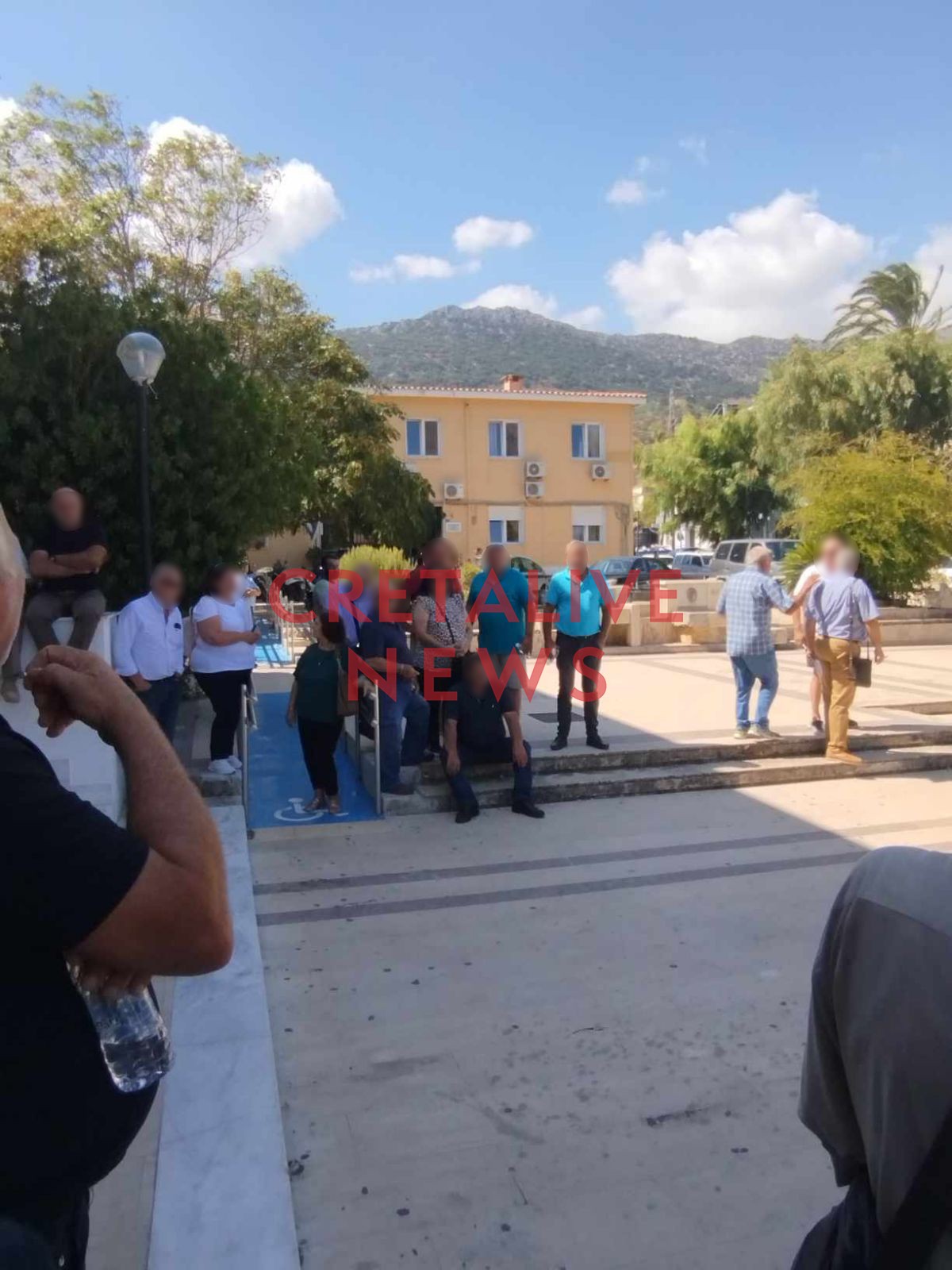 Νεάπολη Δικαστηρια Καλαμαυκα