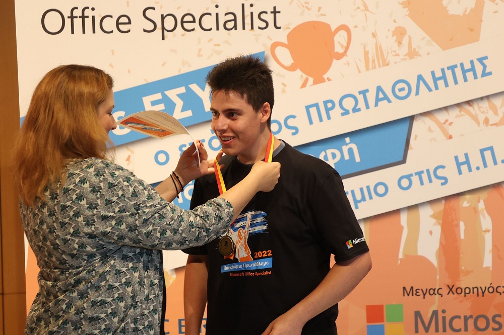 Νικόλας Ραπάνης