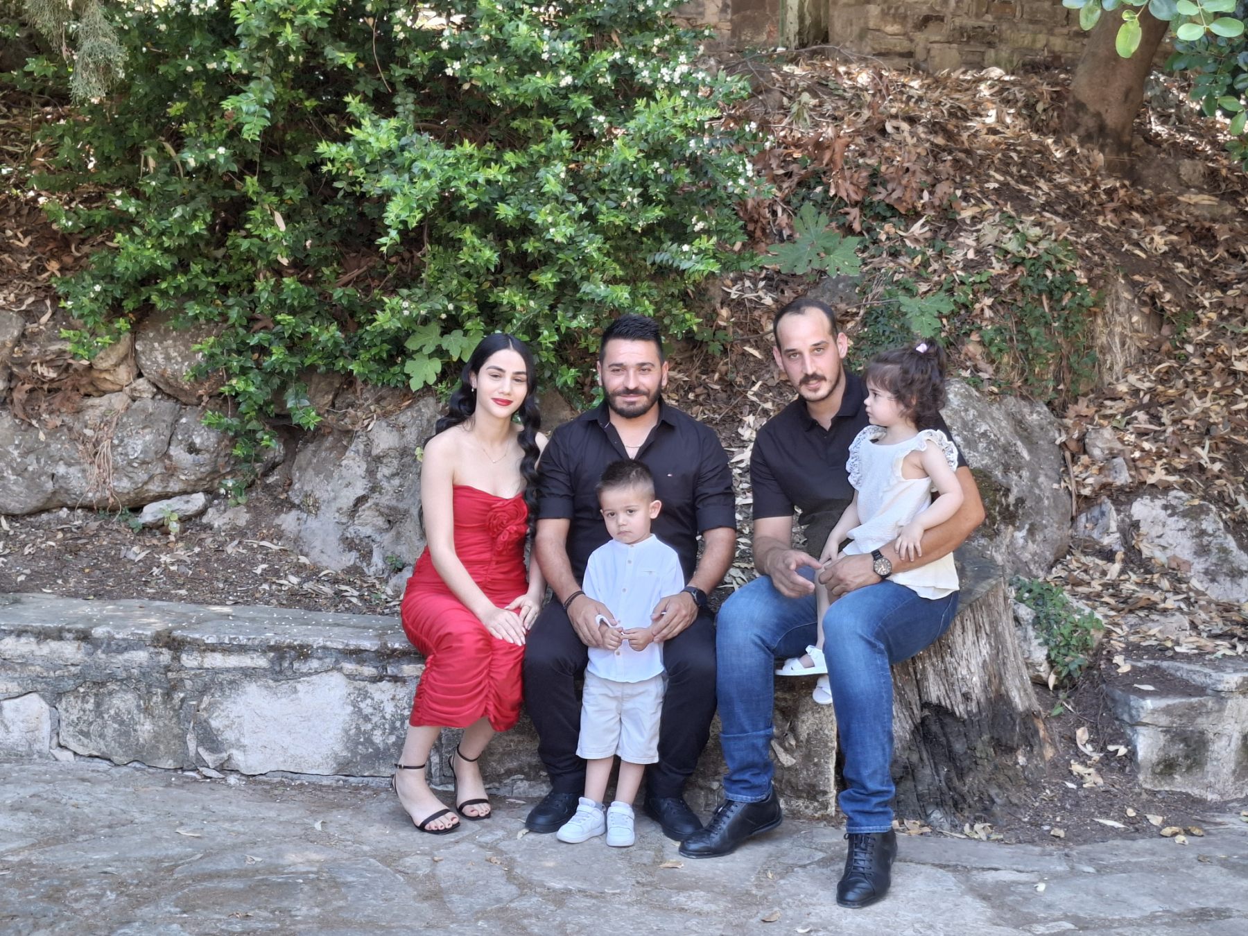 nonoi koritsiou