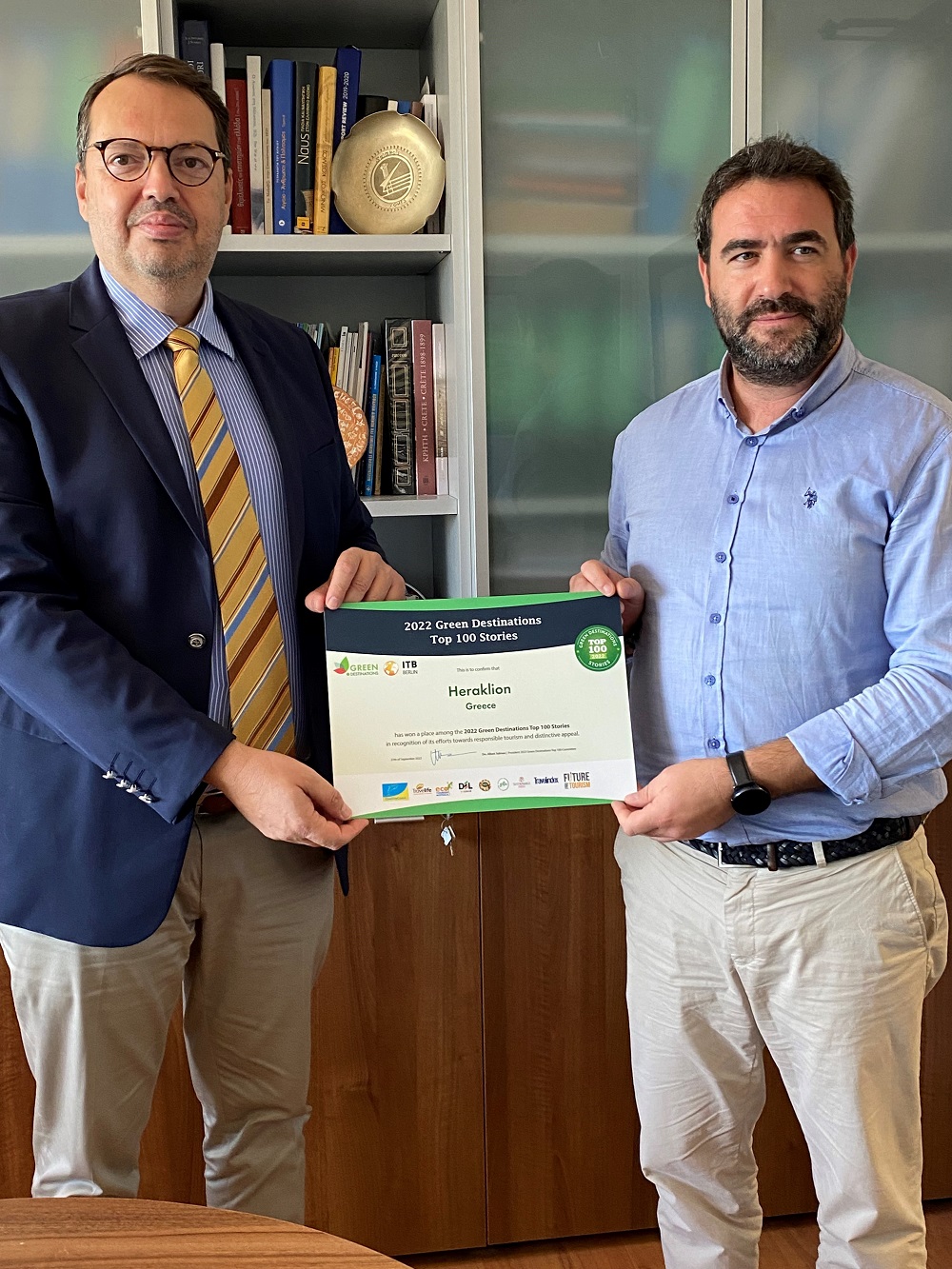 ΟΛΗ βράβευση