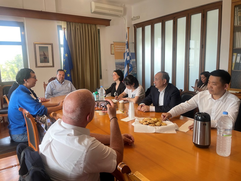 Στον ΟΛΗ 6μελής αντιπροσωπεία υψηλόβαθμων αξιωματούχων της Κινεζικής πόλης-Λιμάνι Ningbo 