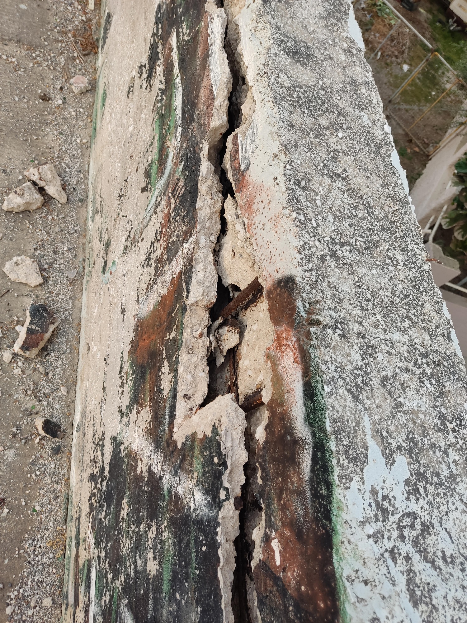 τοιχίο παραλιακή