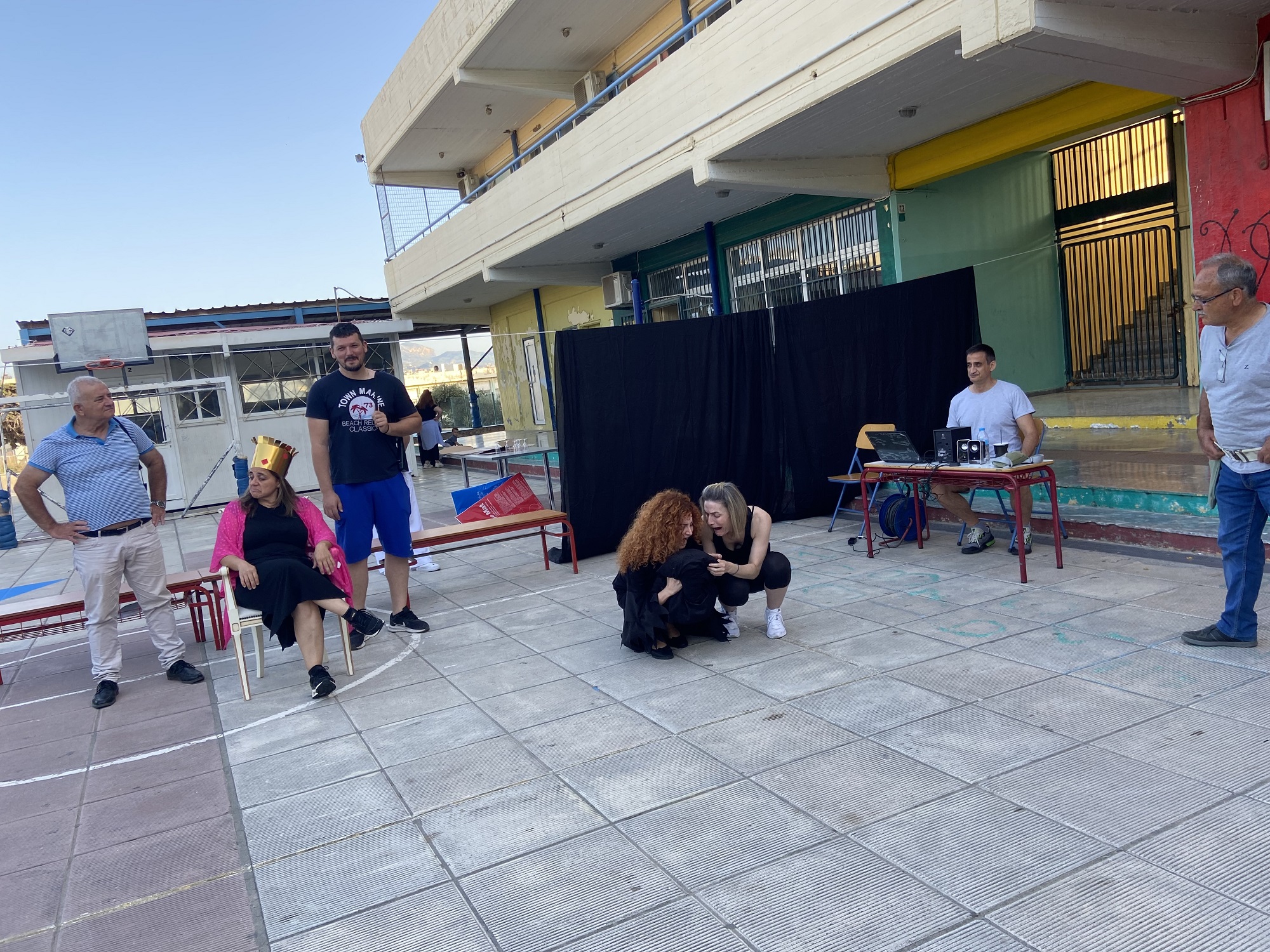 σχολείο παράσταση