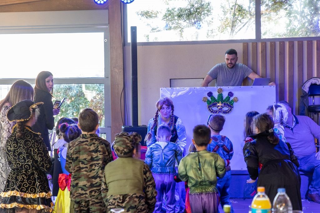 παρτυ Καράτζης