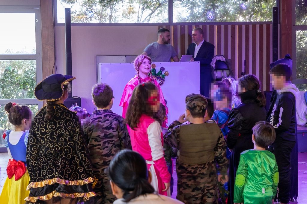 παρτυ Καράτζης