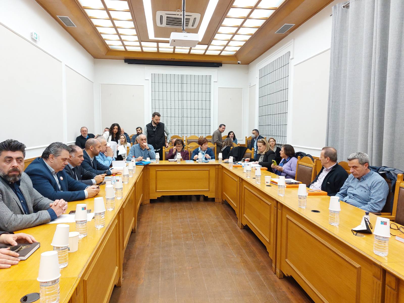 συμβάσεις οροπέδιο μενδώνη