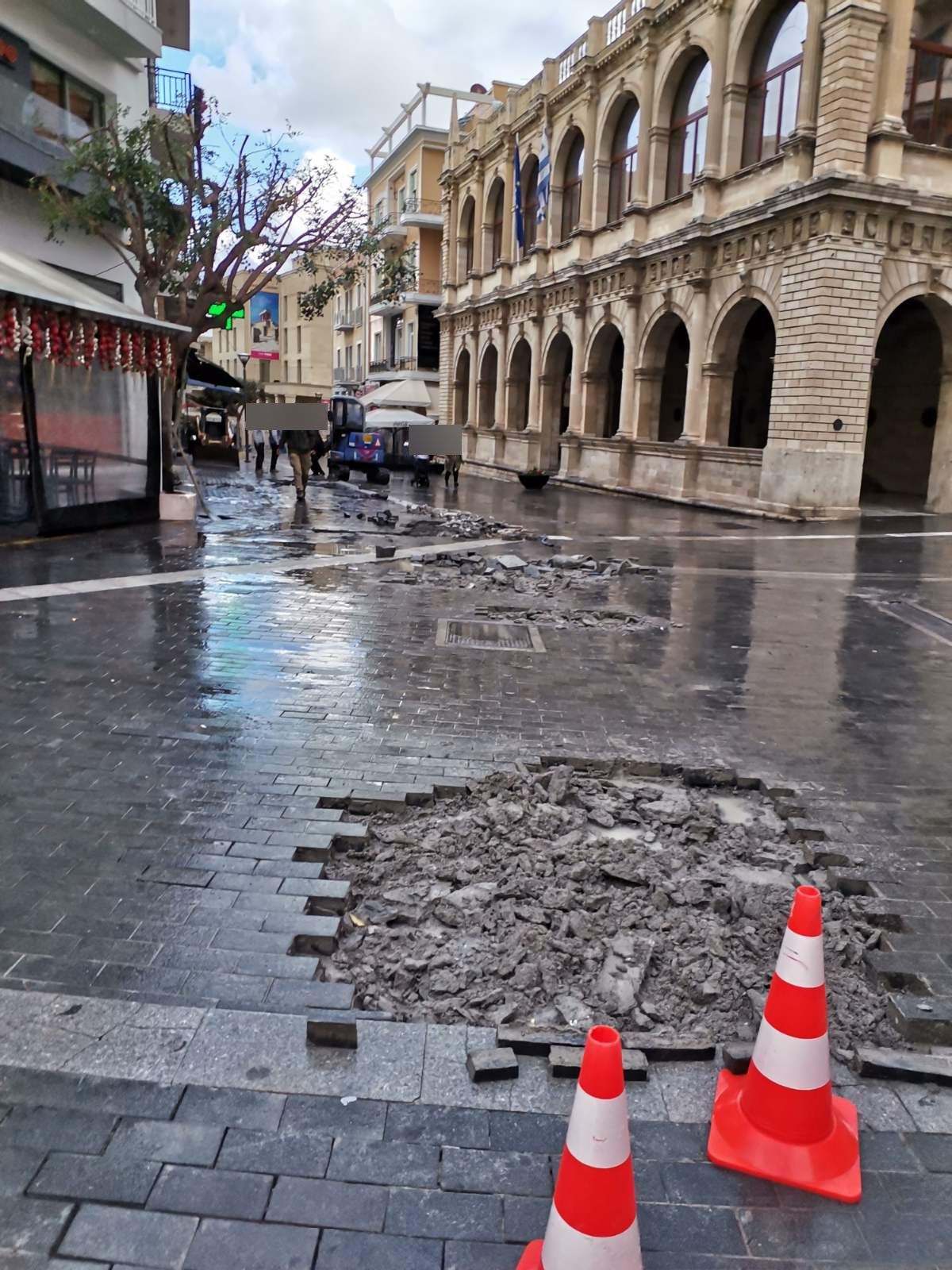 pezodromos 25is aygoustou erga4