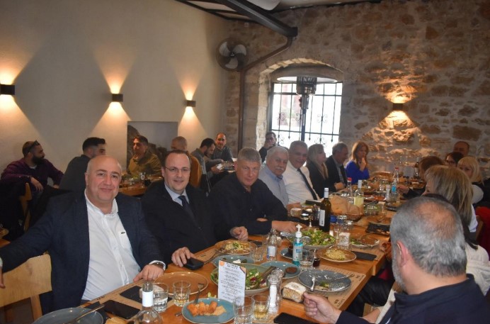 Φλουρί Σενετάκης Αναπτυξιακή Πίτα