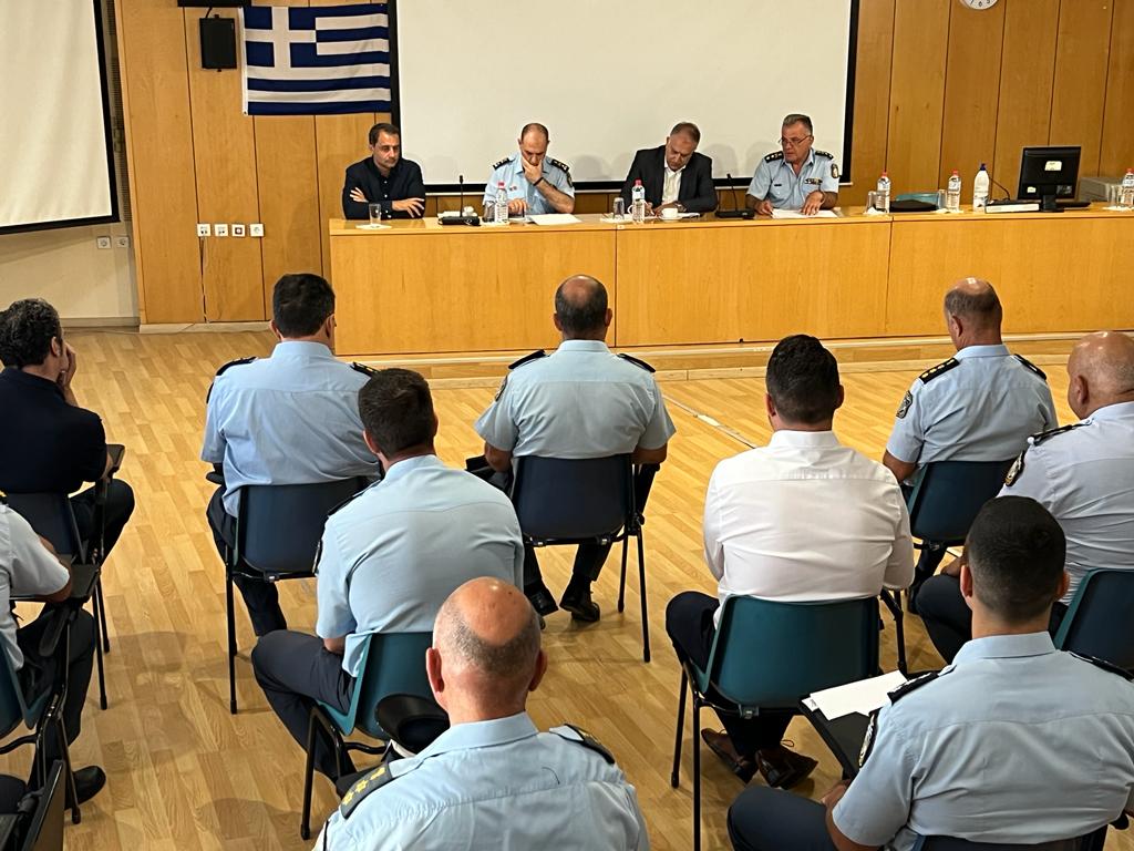 Τάκης Τεοδωρικάκος Μάξιμος Σενετάκης