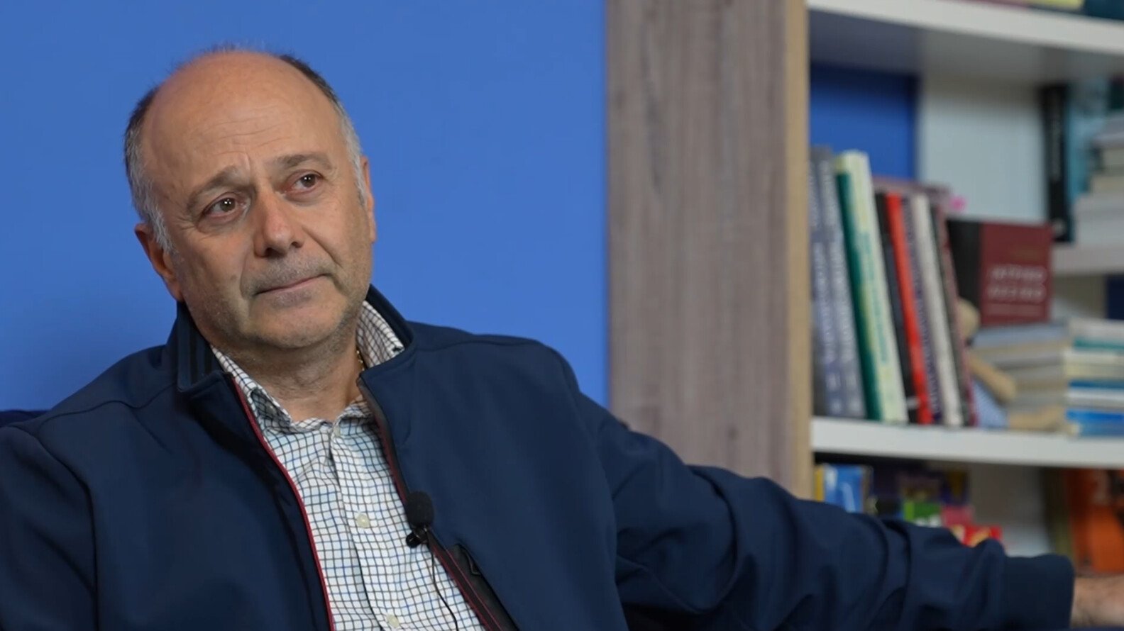 Σφενδύλι Ντοκιμαντέρ Μιχάλης Μπαστάκης