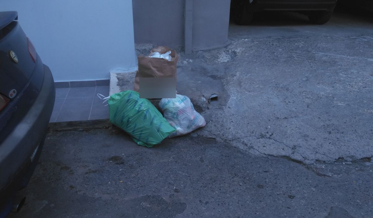 skoupidia katsampas6