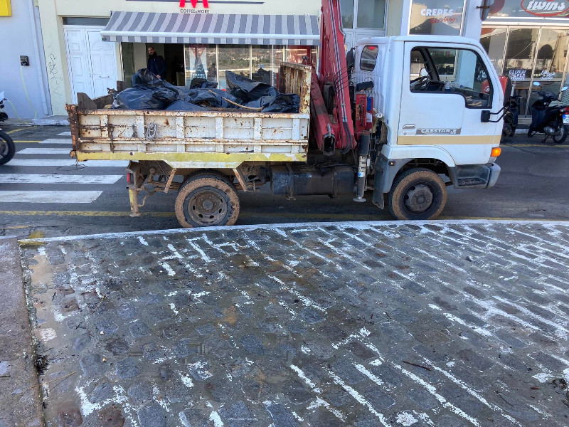 Απομακρύνθηκαν άμεσα τα απορρίμματα που άφησε πίσω της η τελευταία κακοκαιρία