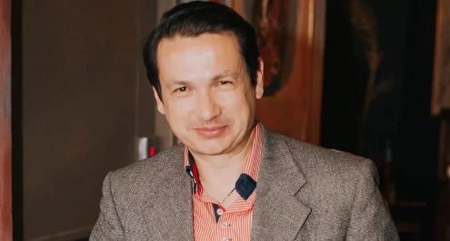 stavros nikolaidis