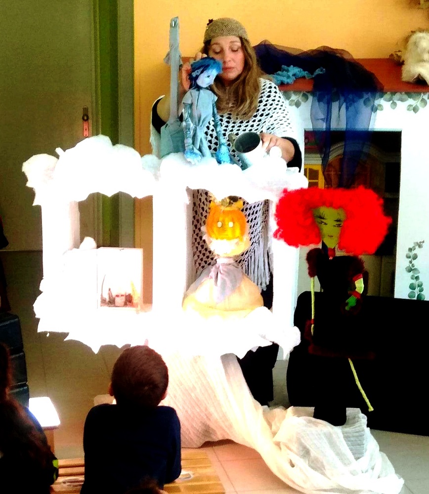 Σταχτοπούτα εικαστική παράσταση