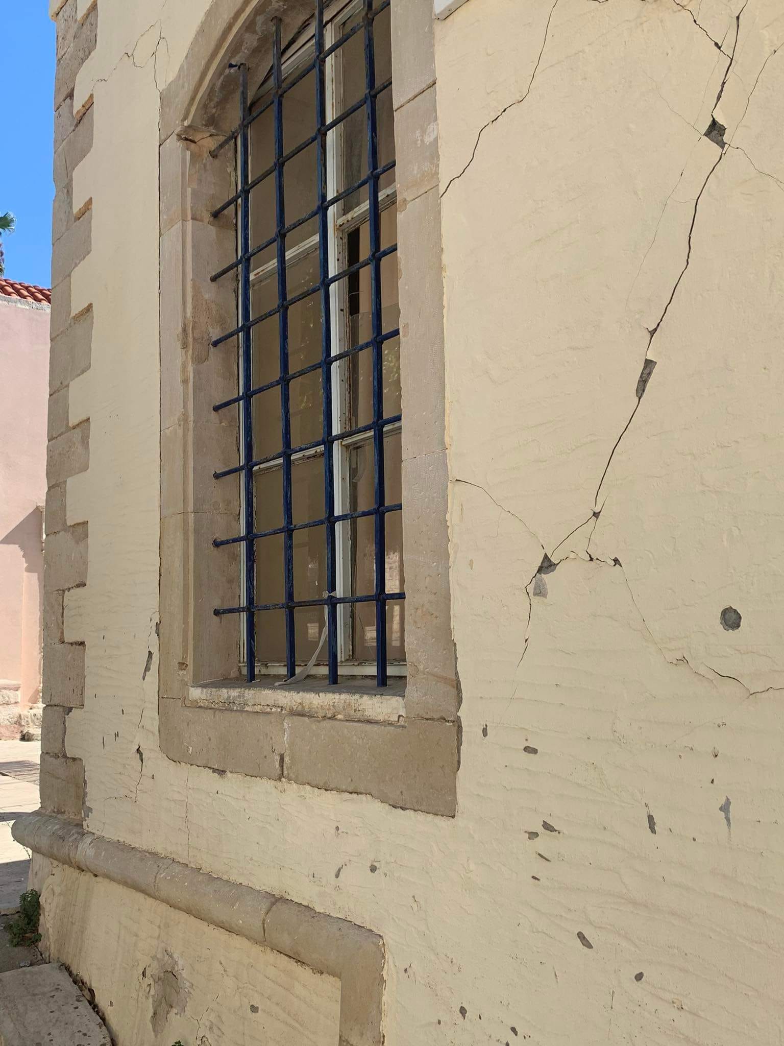 Χερσόνησος σχολείο