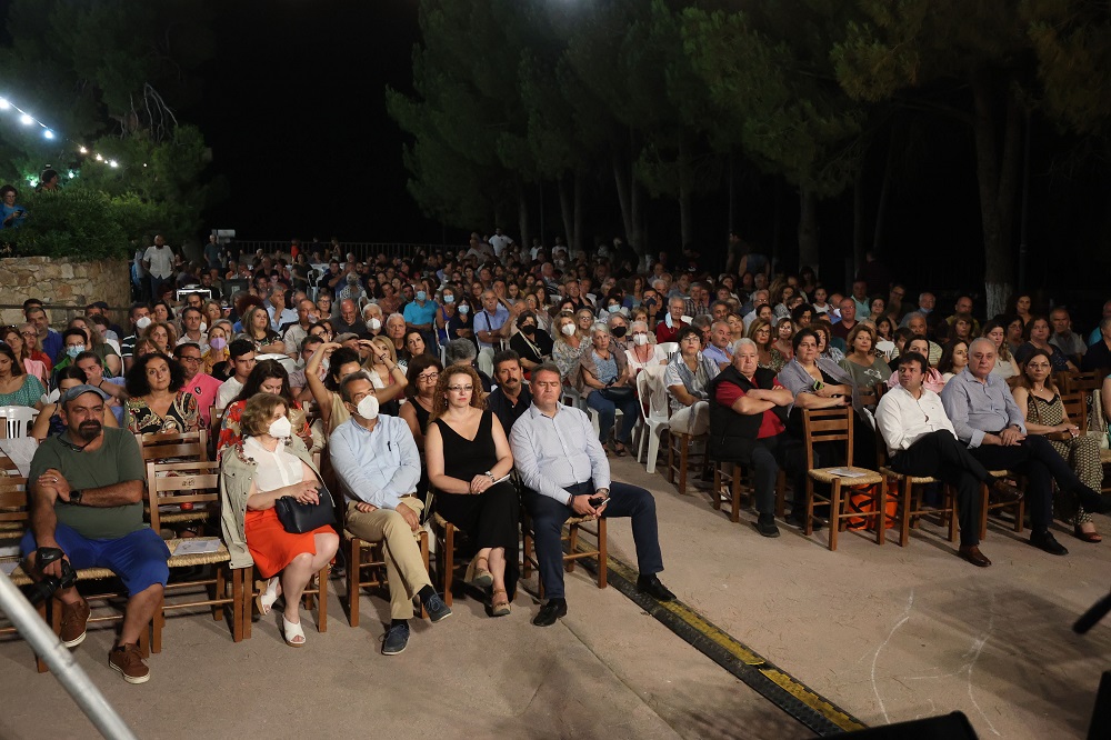 Παντελής Θαλασσινός