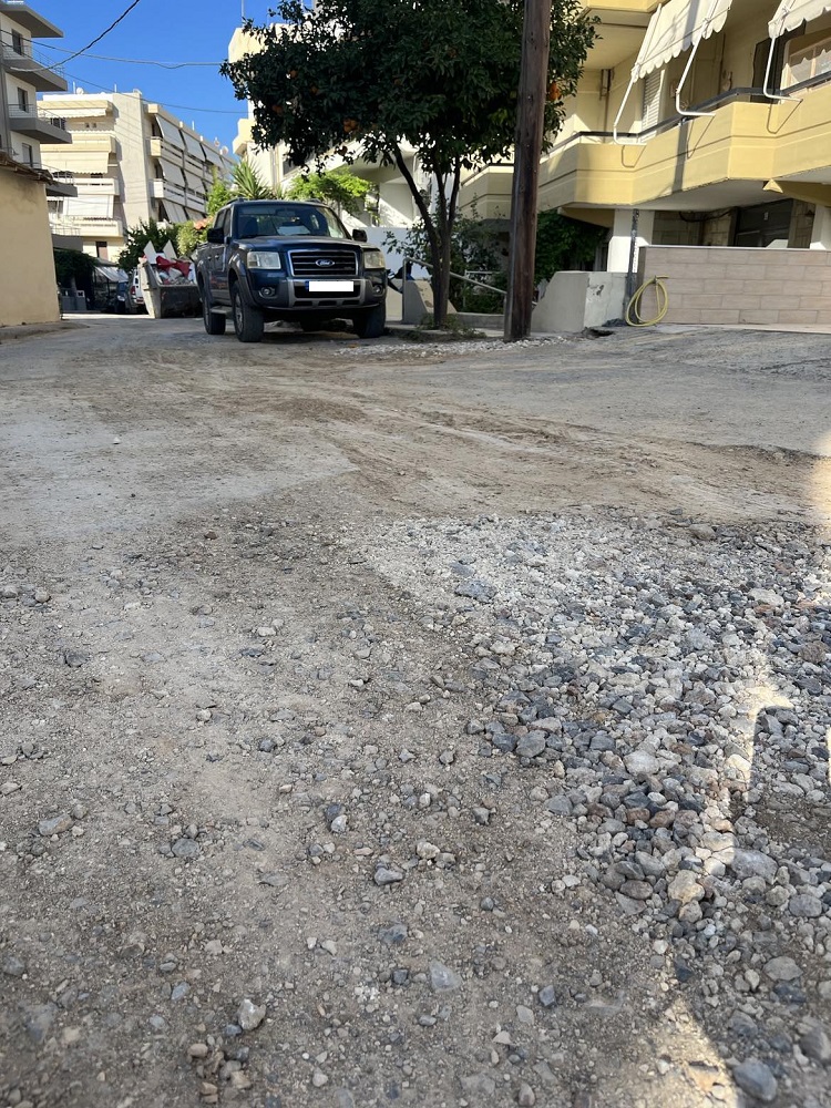 Θέρισσος χωματόδρομος