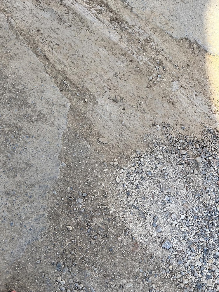 Θέρισσος χωματόδρομος