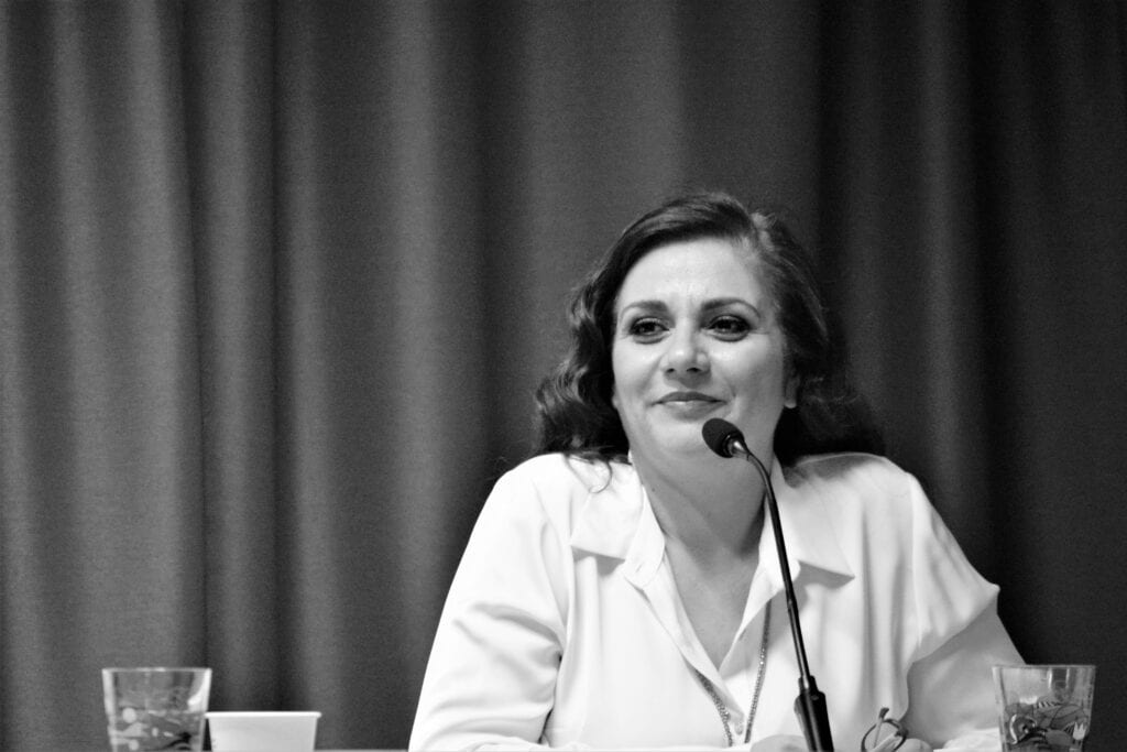 Μαρία Τσιάκα