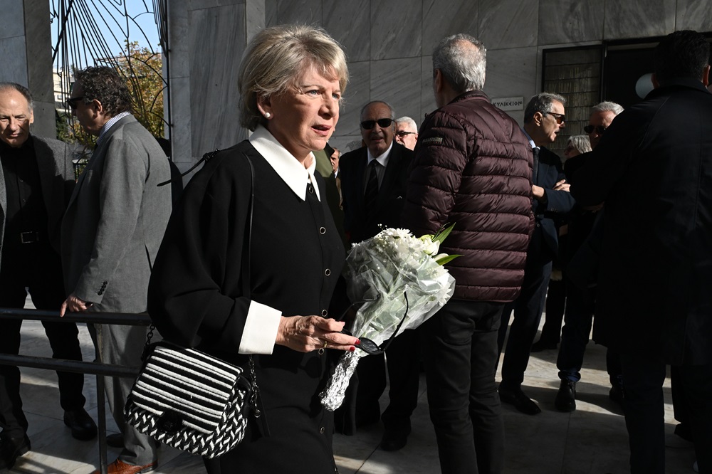 Βασίλης Βασιλικός κηδεία