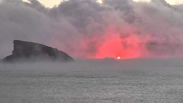 Η θάλασσα μοιάζει να φλέγεται- Φαινόμενο Sea Smoke