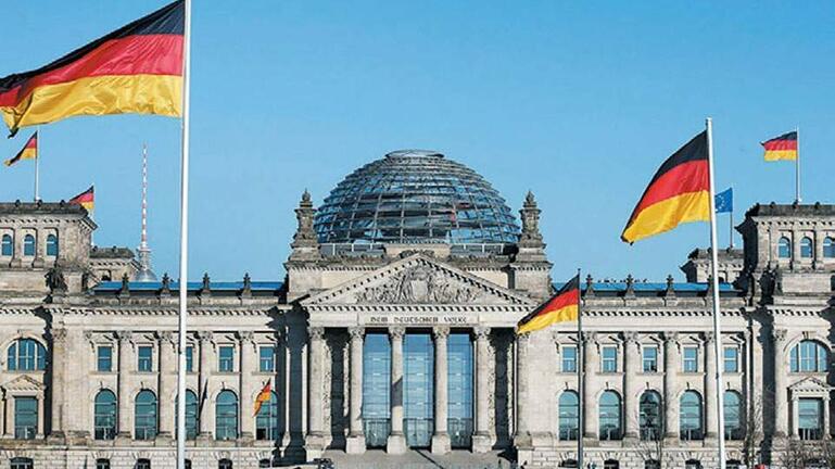 Bundestag: Έξι μήνες θα ισχύουν τα πιστοποιητικά νόσησης των βουλευτών