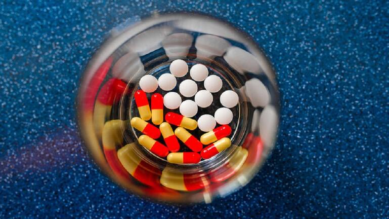 Baricitinib-sotrovimab: Τα δύο νέα φάρμακα που συνιστά ο ΠΟΥ