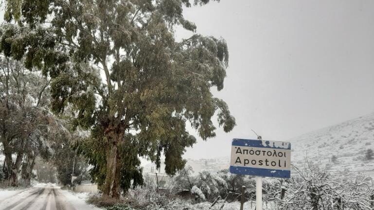 Εικόνες από την χιονισμένη ενδοχώρα του Ηρακλείου