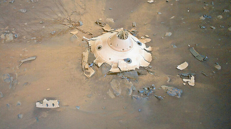Το ελικόπτερο της NASA εντόπισε τα συντρίμμια του κελύφους του Perseverance στον Άρη 