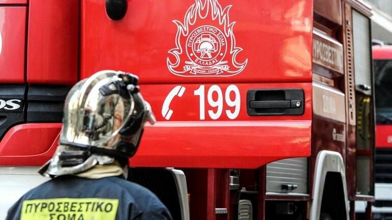 Κατάσβεση πυρκαγιάς στο δήμο Αγίων Αναργύρων – Καματερού Αττικής