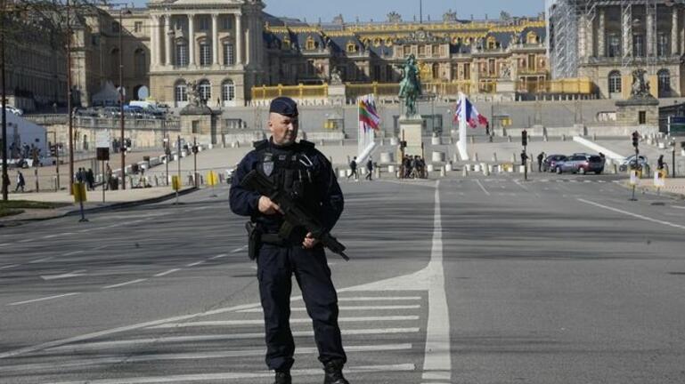 Παρίσι: Άγνωστος γρονθοκόπησε μέχρι θανάτου φρουρό σε πρεσβεία
