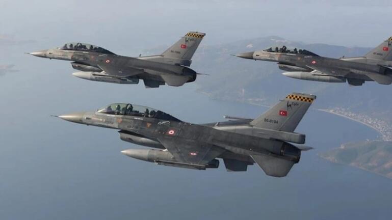 40 παραβιάσεις του ελληνικού εναέριου χώρου από τουρκικά αεροσκάφη
